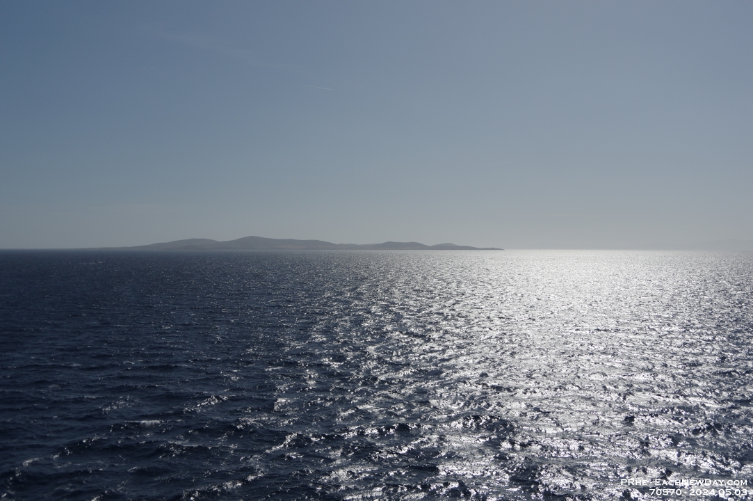 70570 - Footsteps of Paul - On the Celesteyal Discovery, on the way to Mykonos